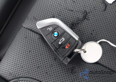 2025 BMW 3 Series 330I xDrive из США, поврежденный, VIN 3MW89CW03S8F10916